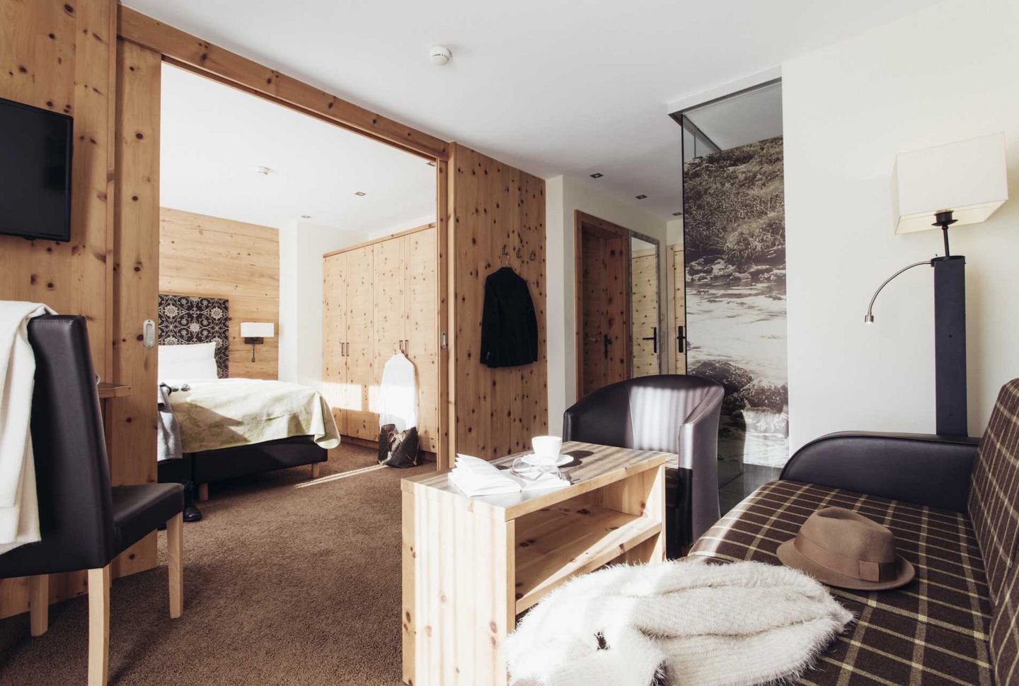 Zimmer Ötztal :: Ihr Zimmer & Ihre Suite in Oetz Zimmer Ötztal :: Ihr Zimmer & Ihre Suite in Oetz