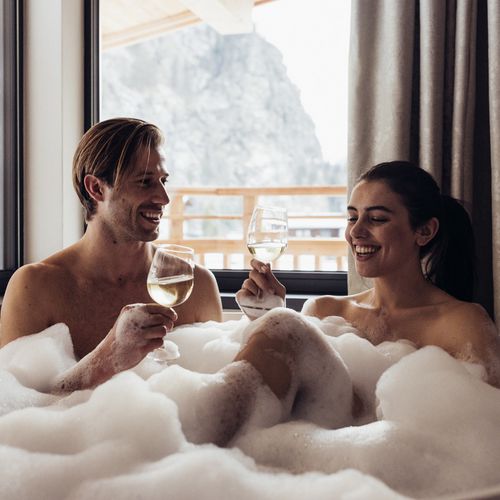 Love Story Angebot Hotel habicher hof Baden in der Suite