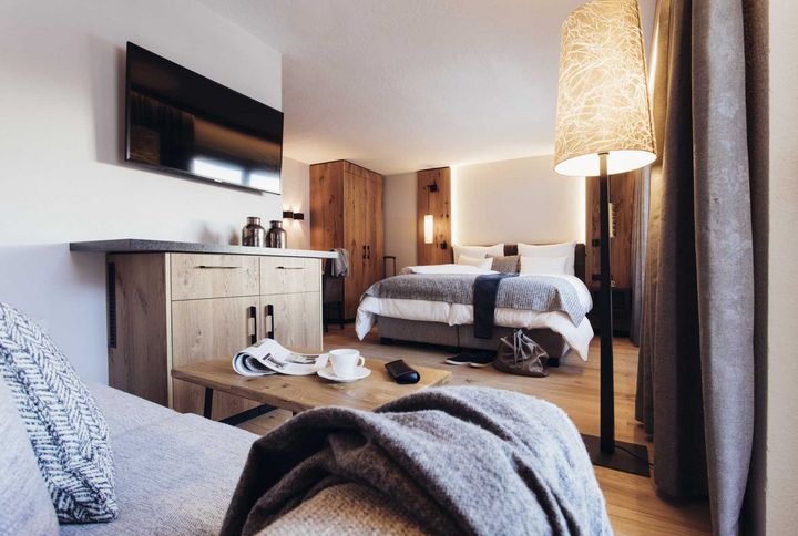 Zimmer Ötztal :: Ihr Zimmer & Ihre Suite in Oetz Zimmer Ötztal :: Ihr Zimmer & Ihre Suite in Oetz