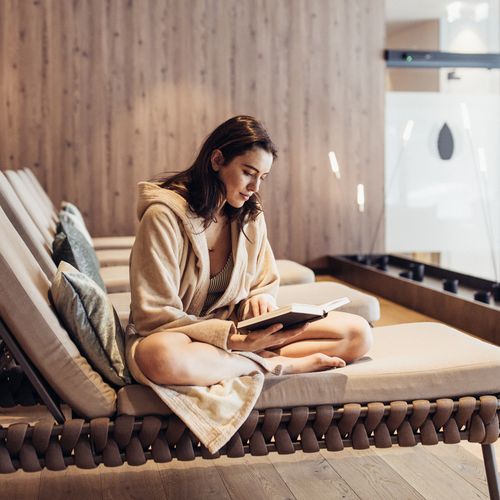 Wohlfühltage Angebot Hotel habicher hof Ruheraum Wellnessbereich