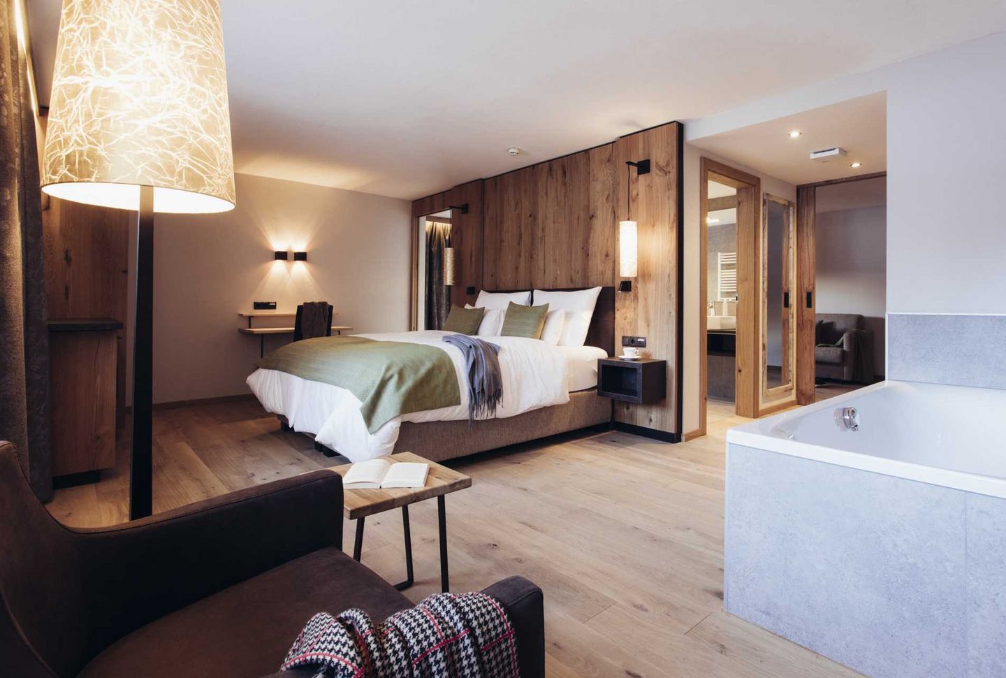 Zimmer Ötztal :: Ihr Zimmer & Ihre Suite in Oetz Zimmer Ötztal :: Ihr Zimmer & Ihre Suite in Oetz
