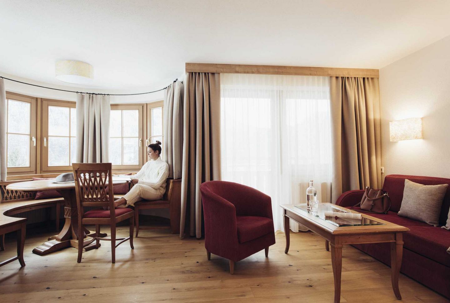 Zimmer Ötztal :: Ihr Zimmer & Ihre Suite in Oetz Zimmer Ötztal :: Ihr Zimmer & Ihre Suite in Oetz