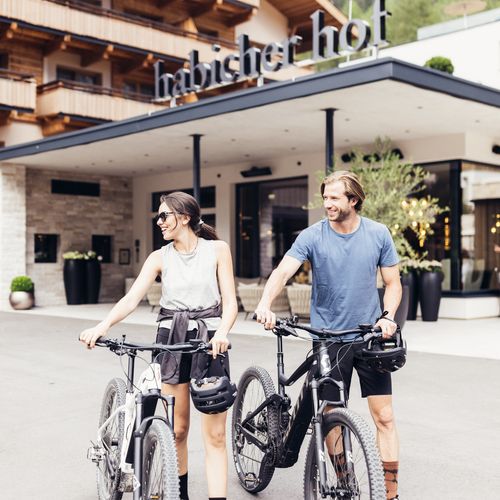 Auf zwei Rädern durchs Ötztal Mountainbikes und E-Bikeverleih im Hotel